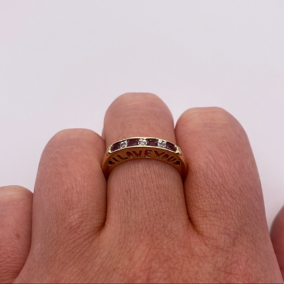 10k yellow gold Ruby and diamonds ring - Picture 12 of 13